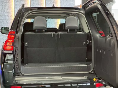 صورة مصغرة 41 لـ 2023 Toyota LAND CRUISER PRADO