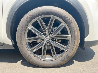 2024 Lexus LBX — миниатюра 25