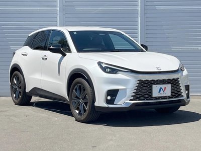 2024 Lexus LBX — миниатюра 16