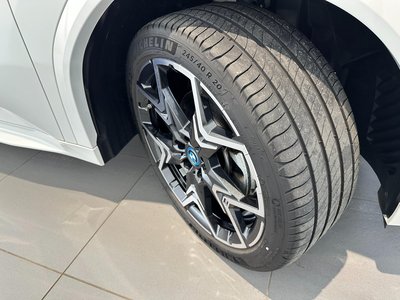 صورة مصغرة 40 لـ 2024 BMW IX2