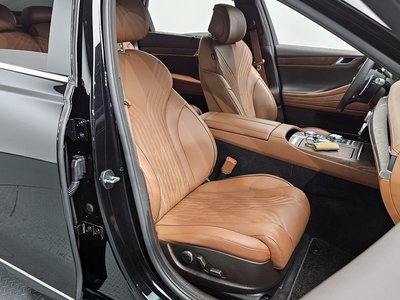 GENESIS G80 (RG3) - 10