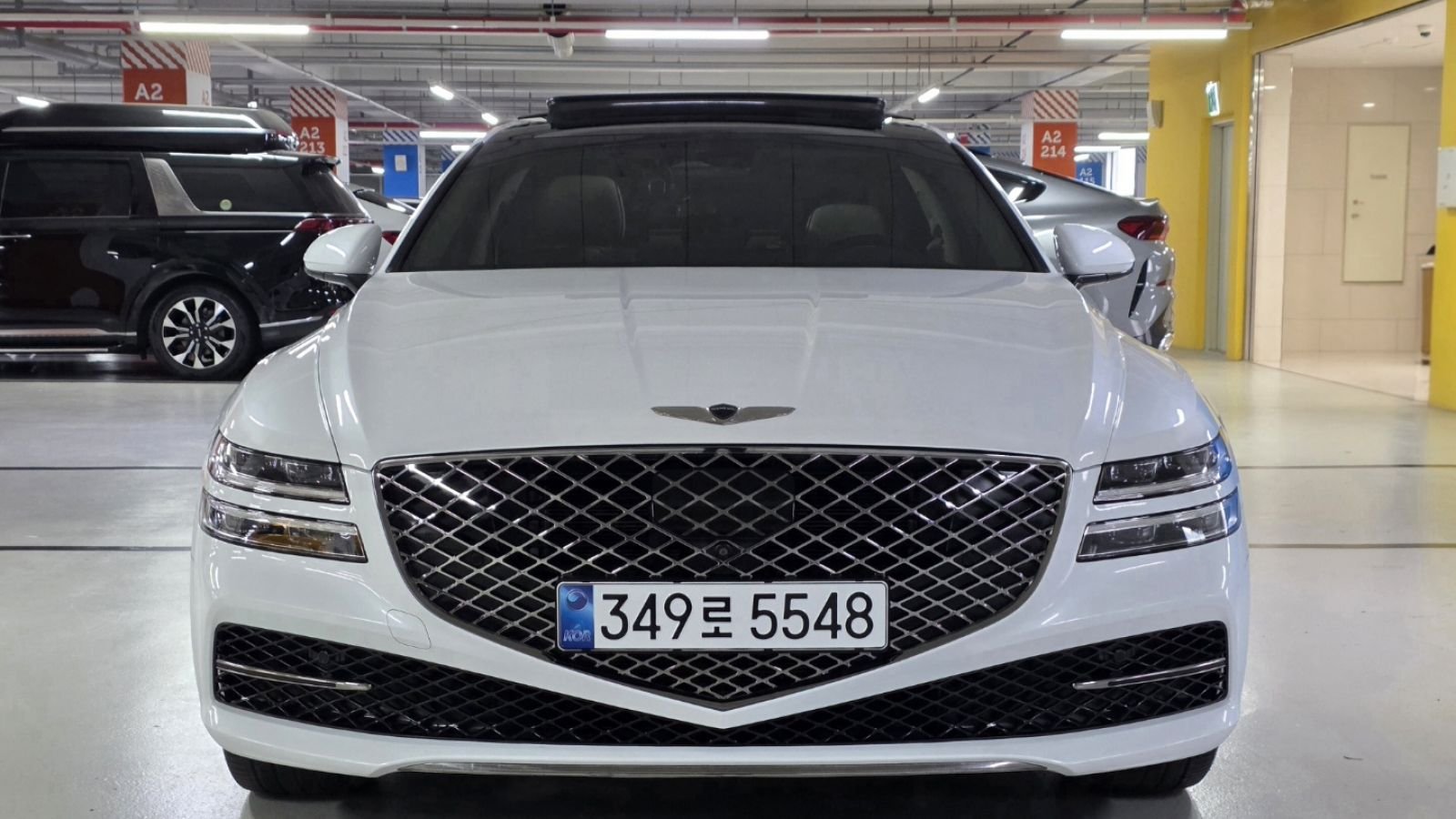 GENESIS G80 (RG3) - View 1