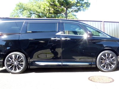 صورة 3 لـ 2025 Toyota ALPHARD