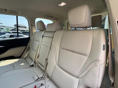 2025 Toyota LAND CRUISER 300 — миниатюра 61