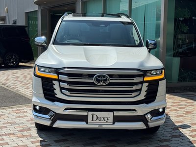 2025 Toyota LAND CRUISER 300 — миниатюра 19