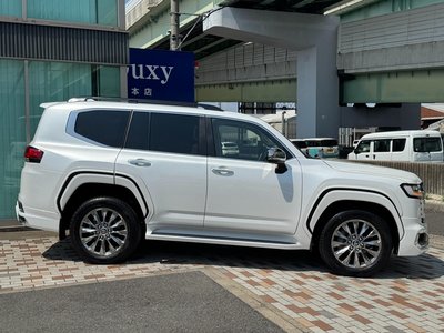 2025 Toyota LAND CRUISER 300 — миниатюра 23