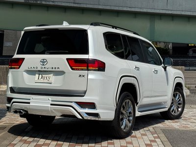 2025 Toyota LAND CRUISER 300 — миниатюра 27