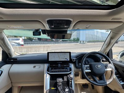 2025 Toyota LAND CRUISER 300 — миниатюра 57