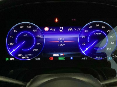 MERCEDES-BENZ EQS - 6