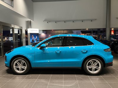 PORSCHE MACAN - 8
