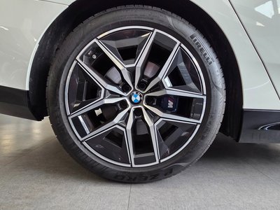 2026 BMW 5 SERIES 照片 6