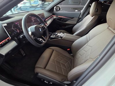 2026 BMW 5 SERIES 缩略图 11