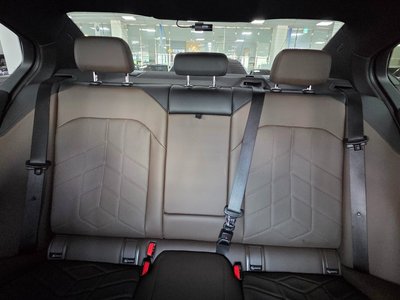 2026 BMW 5 SERIES 照片 10