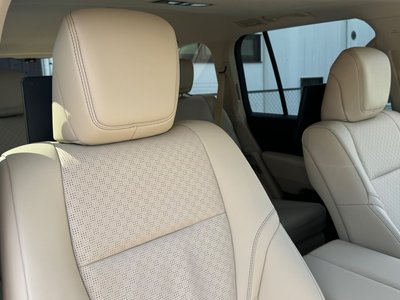 TOYOTA LAND CRUISER 300 - 5