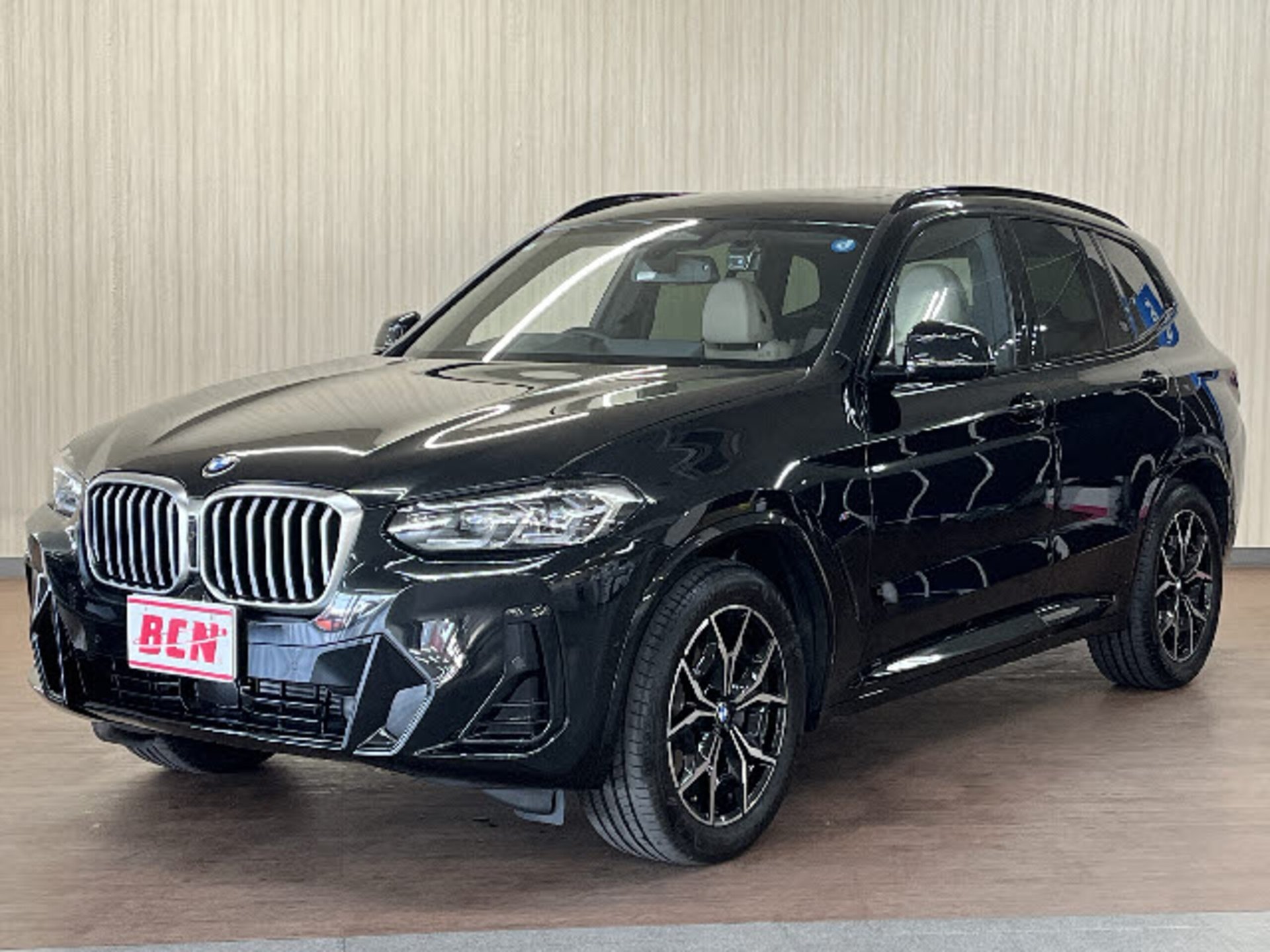 BMW X3 - View 1