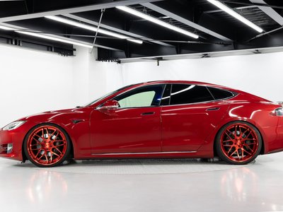 2021 Tesla MODEL S 照片 9