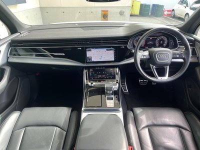 AUDI Q7 - 2