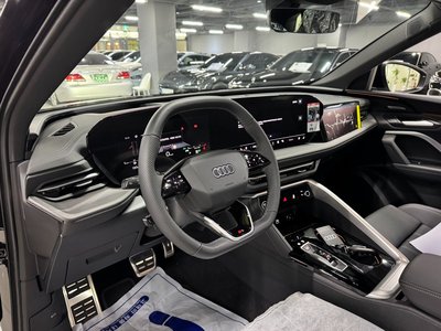 2025 AUDI Q5 — фото 6