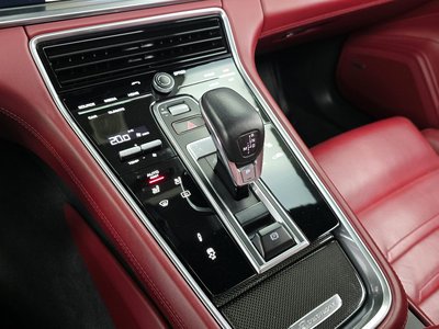 PORSCHE PANAMERA - 9