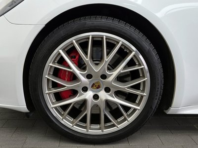 PORSCHE PANAMERA - 6