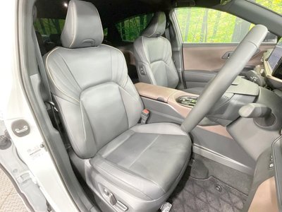 TOYOTA CROWN CROSSOVER - 10