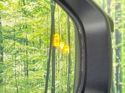 TOYOTA CROWN CROSSOVER - 7