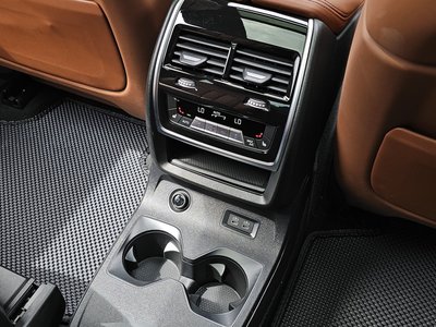 2024 BMW X7 缩略图 26