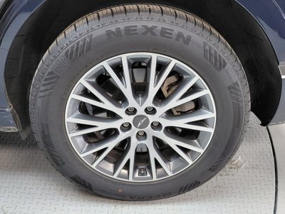 GENESIS GV80 - 8