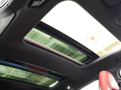 PORSCHE PANAMERA - 3