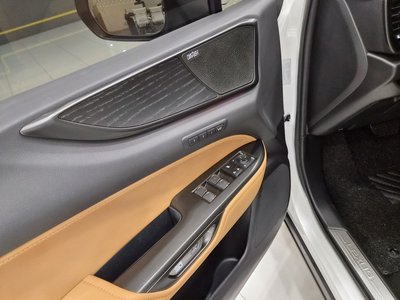 LEXUS NX - 10