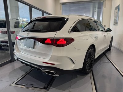 MERCEDES-BENZ E-CLASS - 4