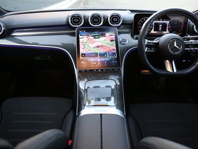 MERCEDES-BENZ C-CLASS - 10