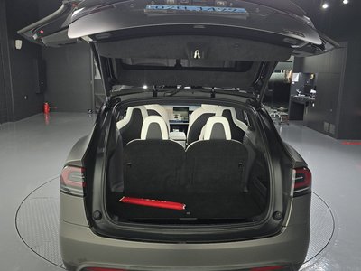 صورة مصغرة 32 لـ 2023 Tesla MODEL X