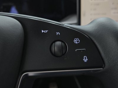 صورة مصغرة 25 لـ 2023 Tesla MODEL X