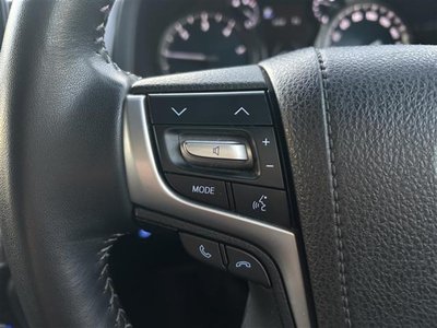 TOYOTA LAND CRUISER PRADO - 8