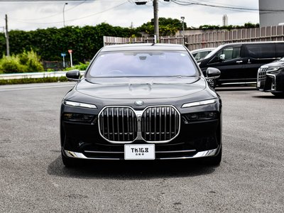 2023 BMW 7 SERIES — фото 3