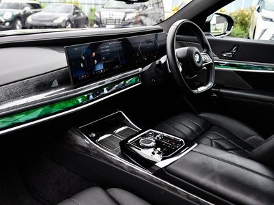 2023 BMW 7 SERIES — миниатюра 11