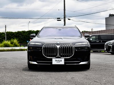 2023 BMW 7 SERIES — фото 2