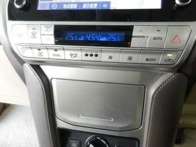 2023 Toyota LAND CRUISER PRADO — фото 10
