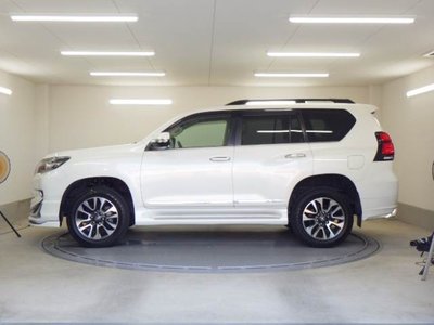 صورة مصغرة 24 لـ 2023 Toyota LAND CRUISER PRADO