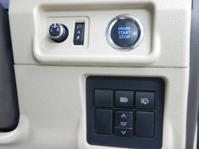 صورة مصغرة 12 لـ 2023 Toyota LAND CRUISER PRADO