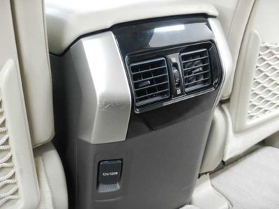 صورة مصغرة 49 لـ 2023 Toyota LAND CRUISER PRADO
