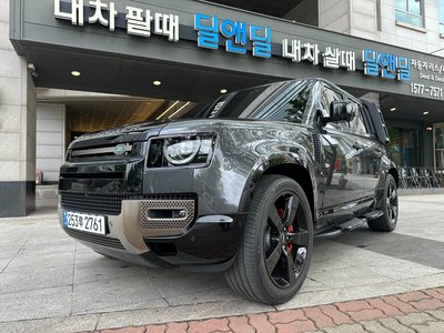 LAND ROVER DEFENDER
