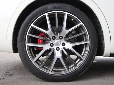 2019 Maserati LEVANTE — миниатюра 36