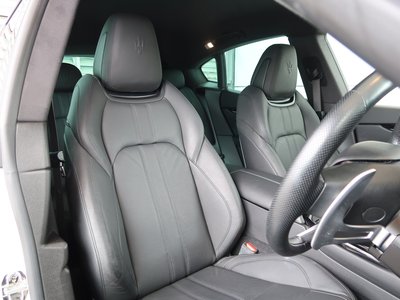 2019 Maserati LEVANTE — миниатюра 19