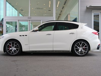 2019 Maserati LEVANTE — миниатюра 11