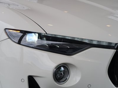 2019 Maserati LEVANTE — миниатюра 12