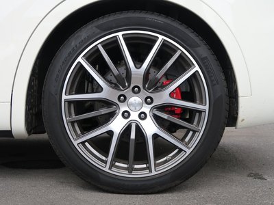 2019 Maserati LEVANTE — миниатюра 38
