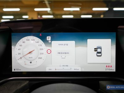 2022 Genesis G90 (RS4) photo 8