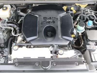 TOYOTA LAND CRUISER - 3